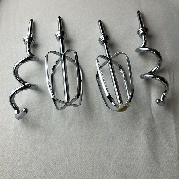 Oster Regency Kitchen Center Stand Mixer Attachments 4 pc Beater Dough hooks set - Picture 10 of 11